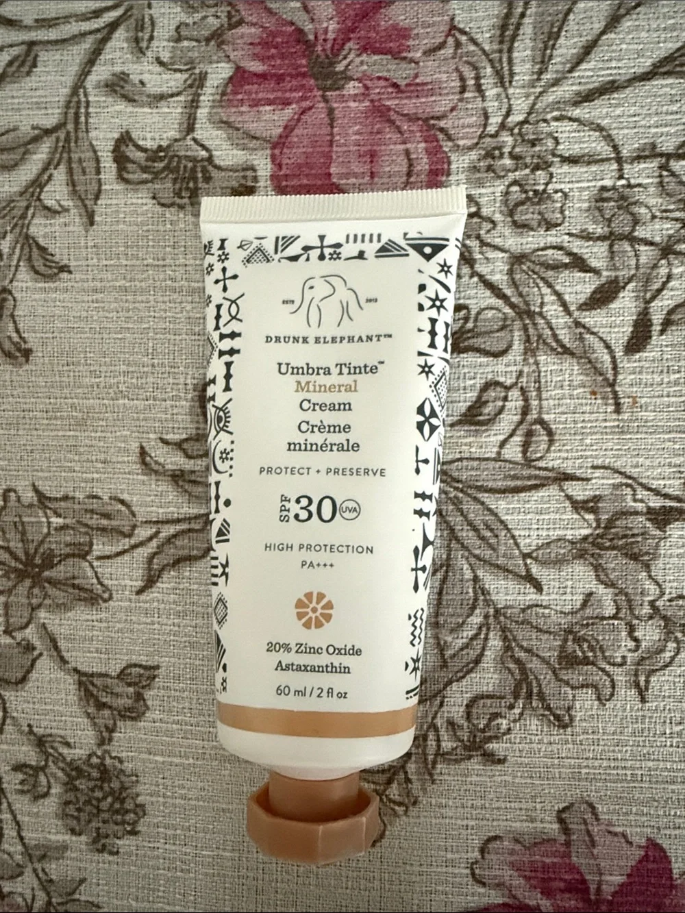 Drunk Elephant Umbra Tinte Mineral Cream SPF 30 - Beige
